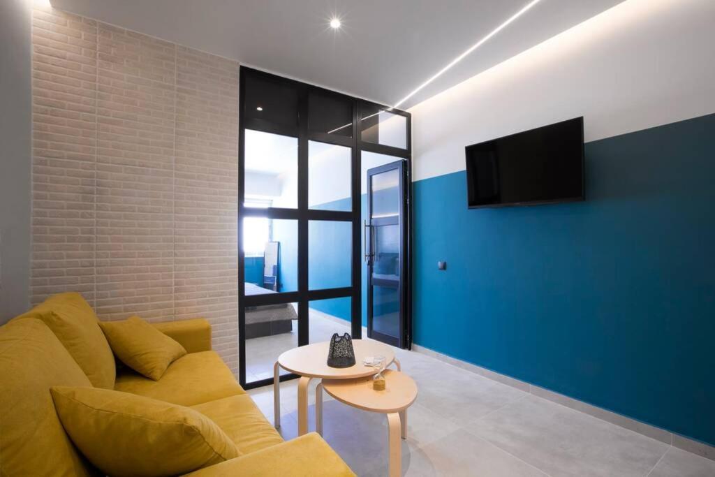 City Center Modern Renovated Apartment Athena Bagian luar foto