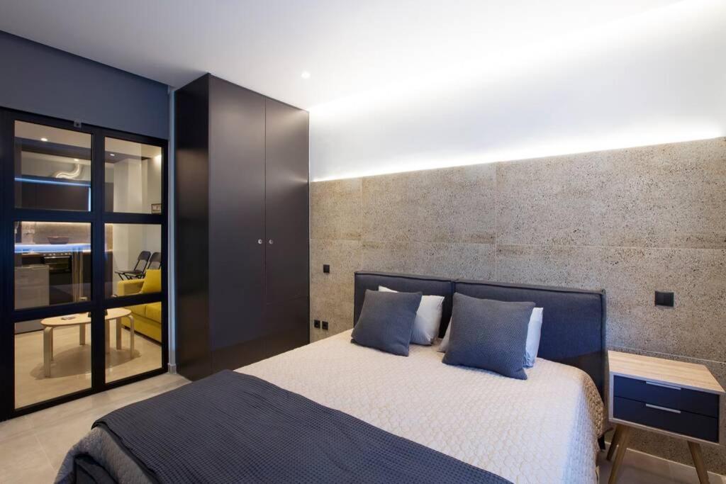 City Center Modern Renovated Apartment Athena Bagian luar foto