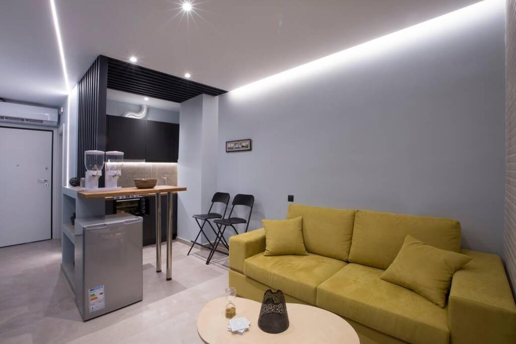 City Center Modern Renovated Apartment Athena Bagian luar foto